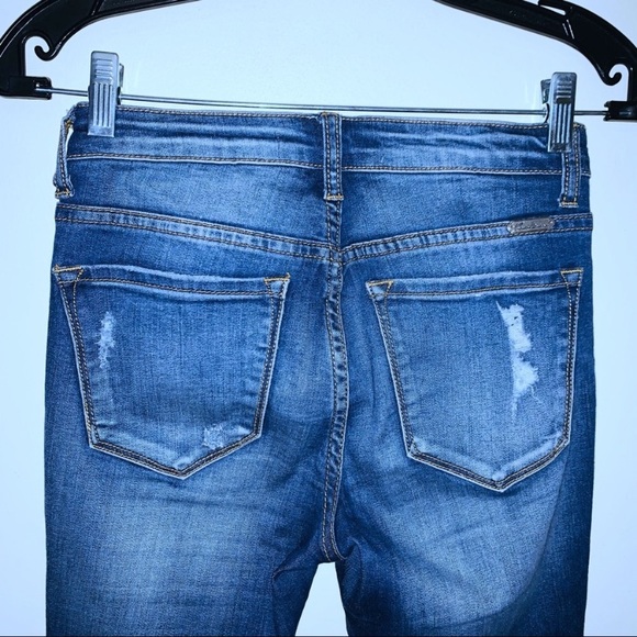 EUC KanCan Estilo Distressed Step Hem Skinny Jeans - Picture 7 of 8